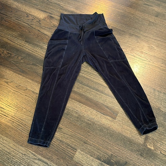 Fabletics Pants - Fabletics Velour Joggers Foldover Waist Small S EUC Velvet Black
